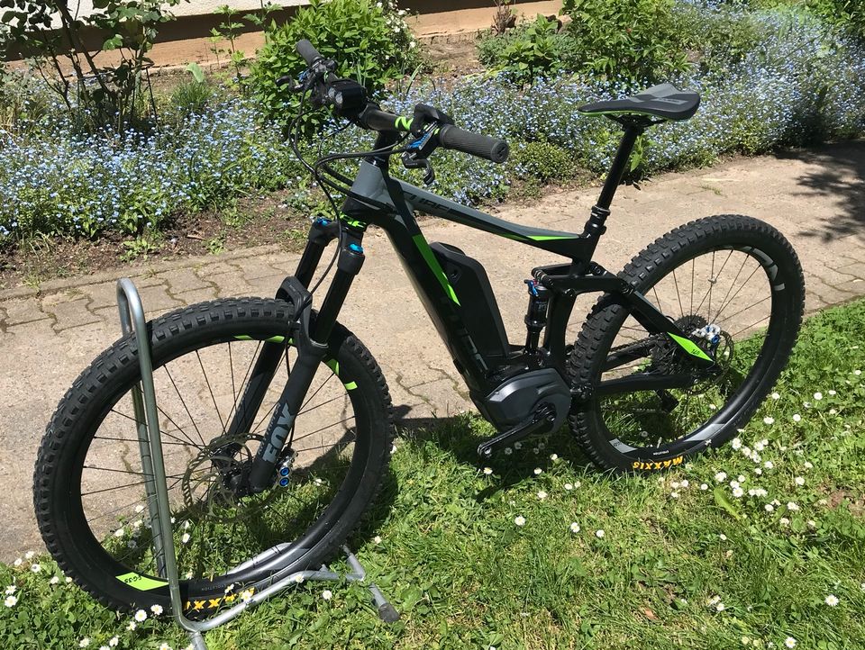 Fully eMTB Cube Stereo Hybrid 140 Edition 27,5“ 500W 18“ 2018 in Bad Homburg