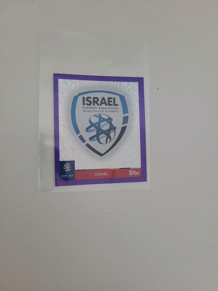 Purple Parallel Sticker Wappen Israel ISR1 Topps UEFA Euro 2024 in München