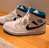 Jordan 1 Mid Laser Blue Größe 42 ,5 weiß Bayern - Neuburg a.d. Donau Vorschau