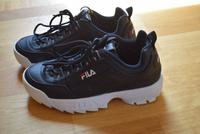 Fila Schuhe Sneaker schwarz weiße Sohle wie neu Gr. 40 Dresden - Briesnitz Vorschau
