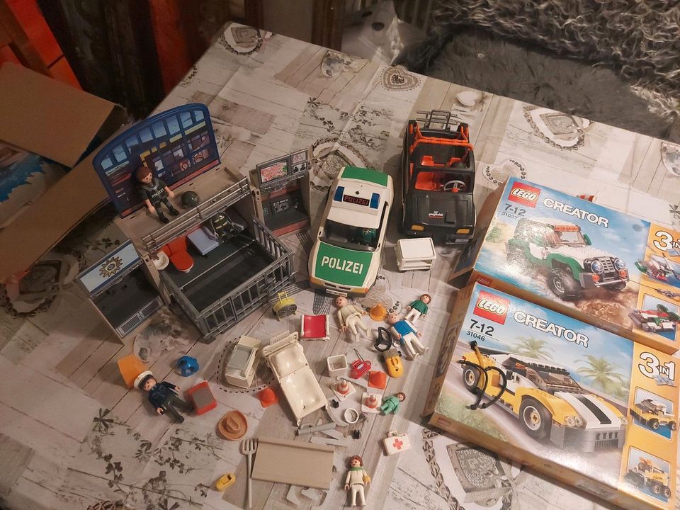 LEGO CREATOR / Playmobil Polizei in Fintel