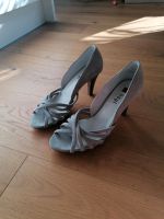 Högl High Heel Pumps Gr 6 1/2 grau Bayern - Missen-Wilhams Vorschau