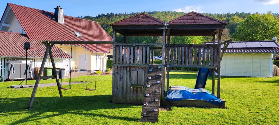 Spielturm XXL in Gieselwerder