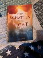 Buch "Vom Schatten zum Licht" Sachsen - Radibor Vorschau