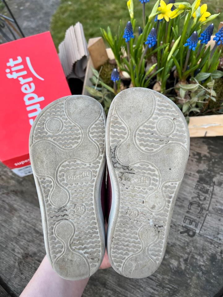 Superfit Leder Sneaker Barfuß-Schuhe Gore Tex Gr. 25 lila/pink in Edingen-Neckarhausen