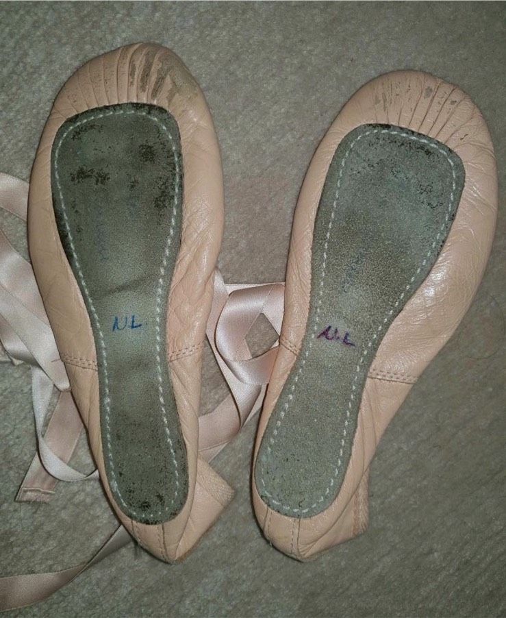 Ballerina Ballett Outfit Anzug Tütü 152/158 Schuhe 36 Kostüm? in Klingenberg am Main