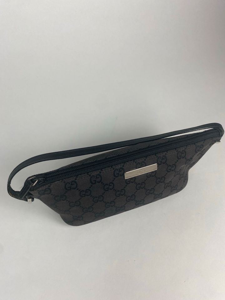 Gucci Pochette in Pforzheim