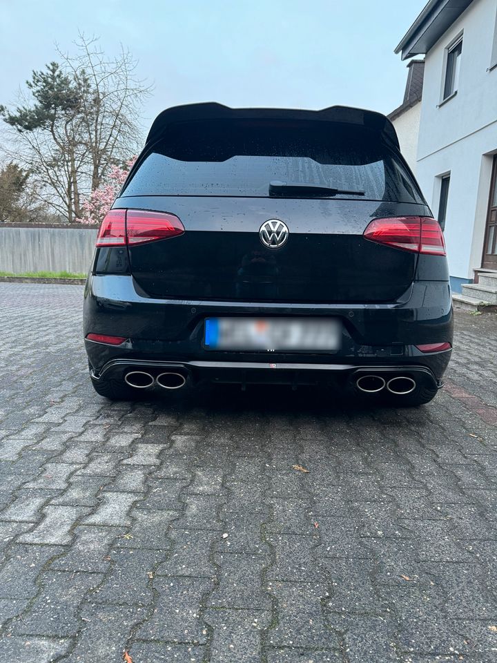 Golf 7 TDI 2.0 in Weilburg