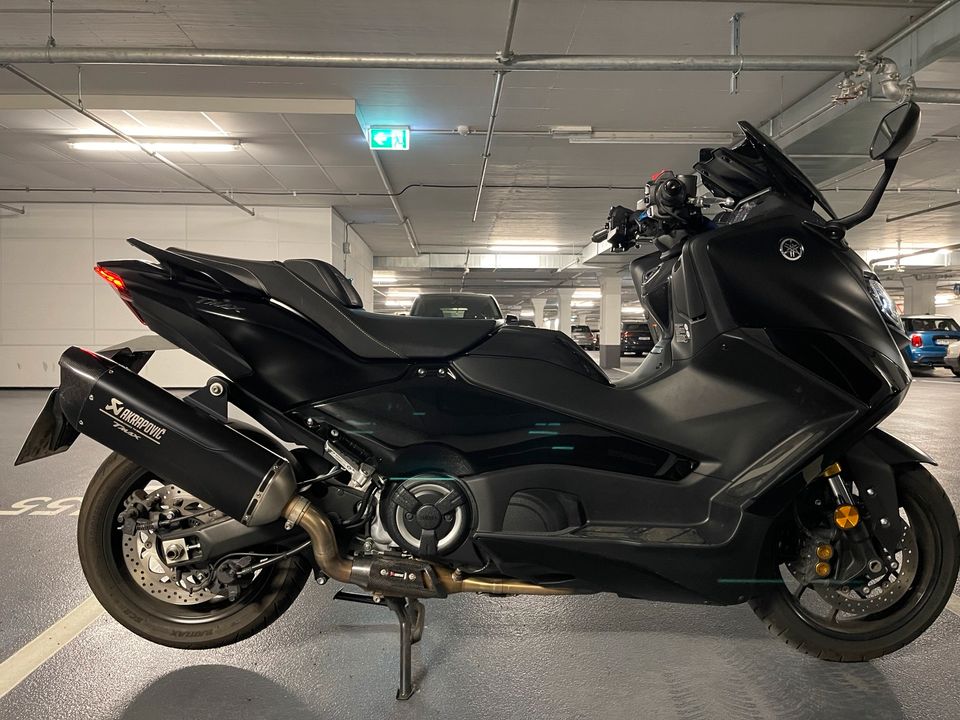 Yamaha Tmax 560(Tech Black) in München