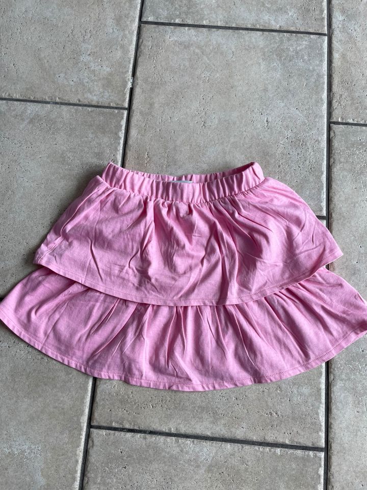 Mädchenrock,Rock,Gr.122,Sommerrock,Mädchenbekleidung,rosa in Löhne
