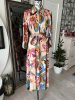 Tages oder Abendkleid langes Kleid Hemd Kleid Blumen Muster Hessen - Offenbach Vorschau