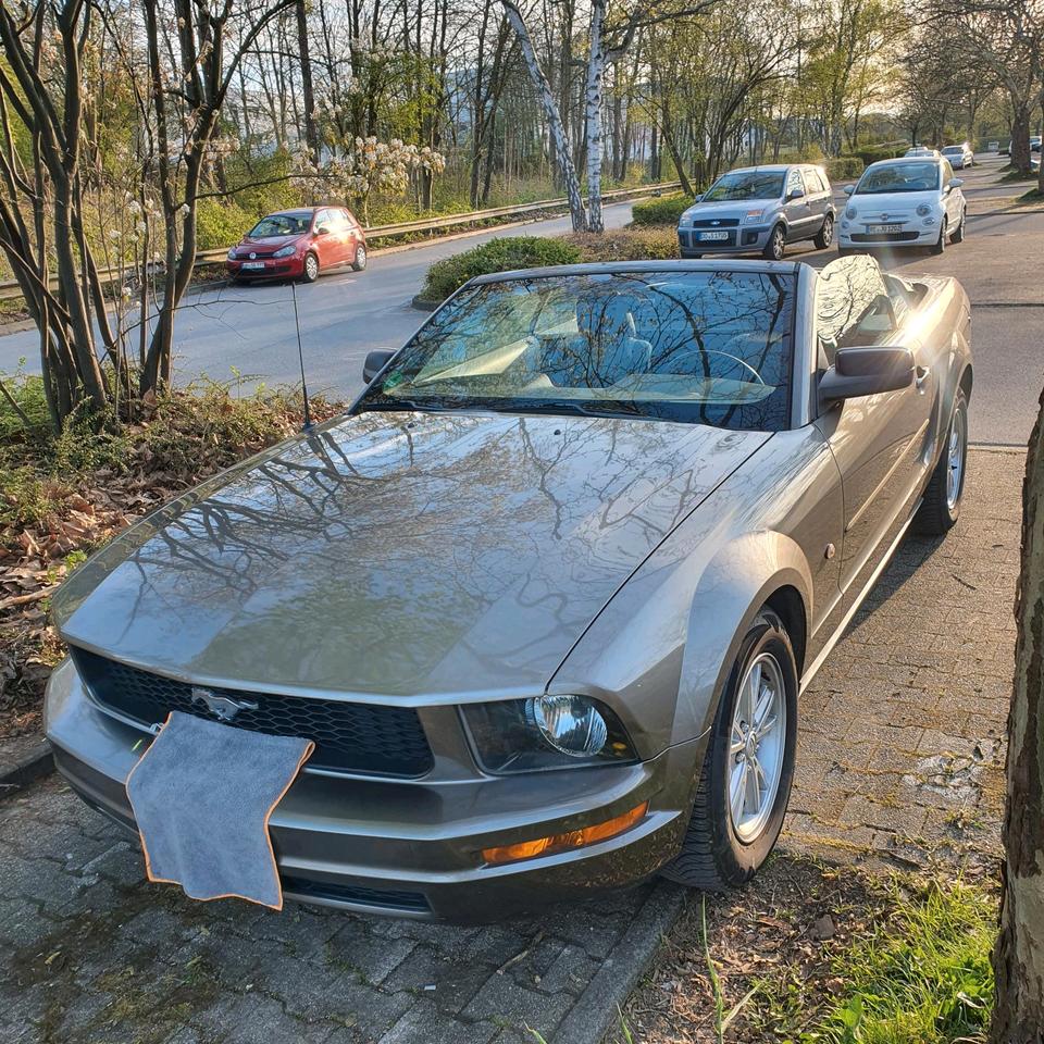 Mustang, Cabrio, Autom. TÜV 4, 2027, US Klassiker, unverb. in Dortmund