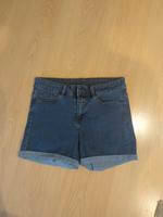 Schöne neue Jeans Hotpants Vero Moda Größe M für 8 Euro Nordrhein-Westfalen - Harsewinkel Vorschau