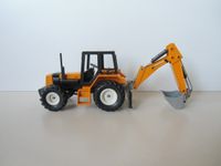 Siku Farmer - Renault 145-14 TX mit Heckbagger 1:32 Köln - Mülheim Vorschau