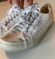 Superga Sneaker Gr. 40 weiß Stuttgart - Stuttgart-West Vorschau