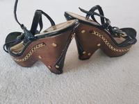 NEU CATWALK Plateau Sandale HighHeels schwarz braun Nieten Gr 37 Berlin - Pankow Vorschau