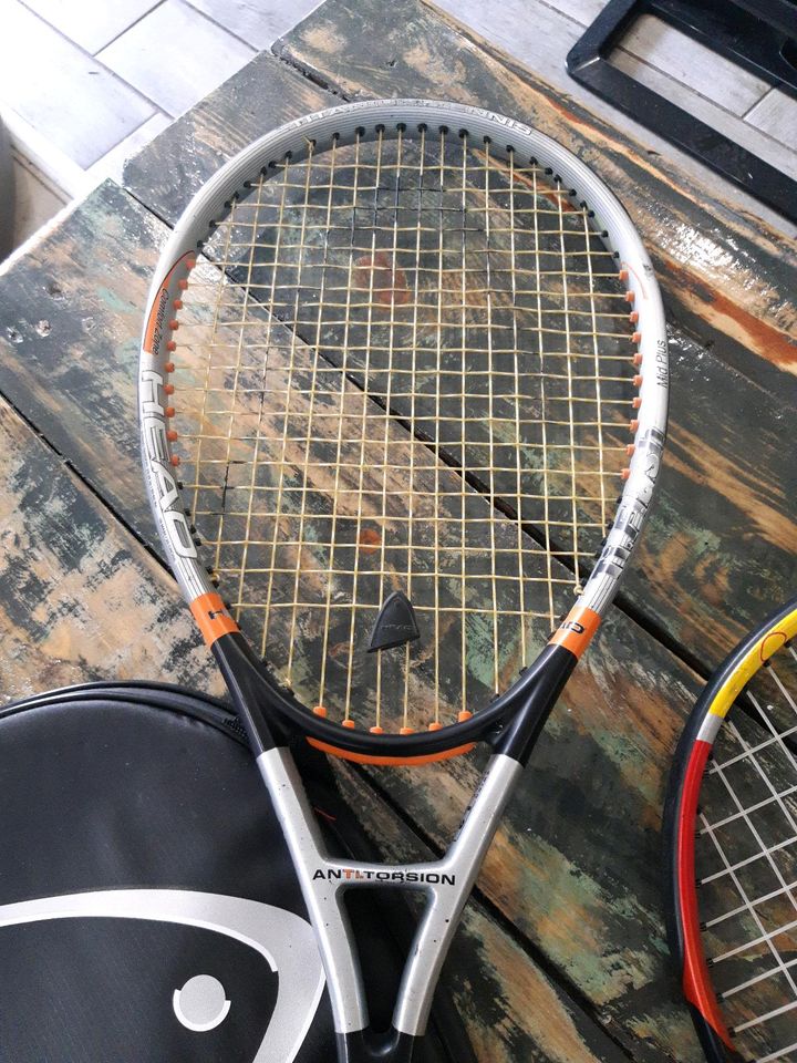 2 gute erhaltene Tennisschläger in Ketzin/Havel