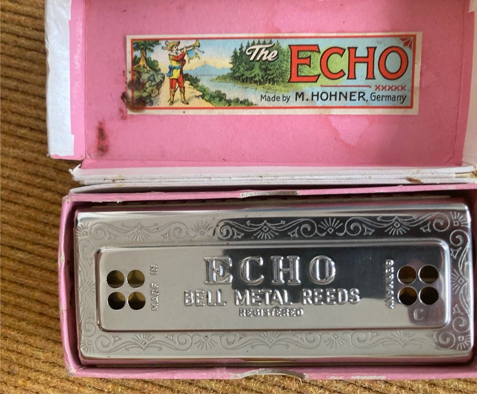 Echo Mundharmonika von Hohner 64/54 M2 C/G in Berlin
