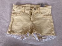 Jeansshorts H&M Gr. 122 Sachsen - Hainichen Vorschau