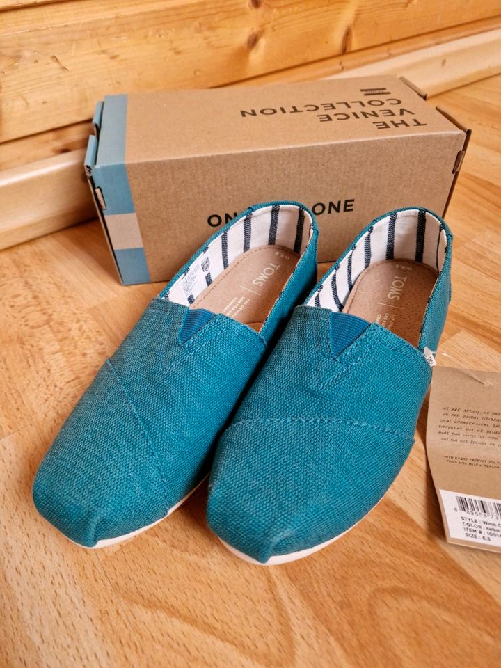 TOMS Slipper Neu & OVP Größe w6.5 in Lage