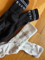 Socken TEVEO 2 Paar Größe 35-38 Baden-Württemberg - Staufen im Breisgau Vorschau