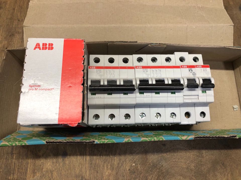 ABB LS Leistungsschutzschalter B16 B13 S203 in Lenzkirch