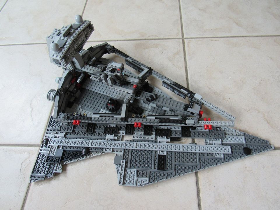 LEGO Set 75055 Star Wars Imperial Star Destroyer - unvollständig in Borken