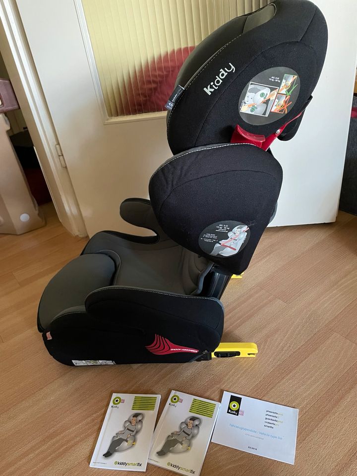 Kiddy Smart Fix - Kindersitz 15-36 Kg - sehr gut erhalten in Hamburg