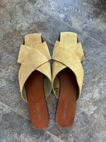 Mango Sandalen Wildleder grün Sommerschuhe Bayern - Königsbrunn Vorschau