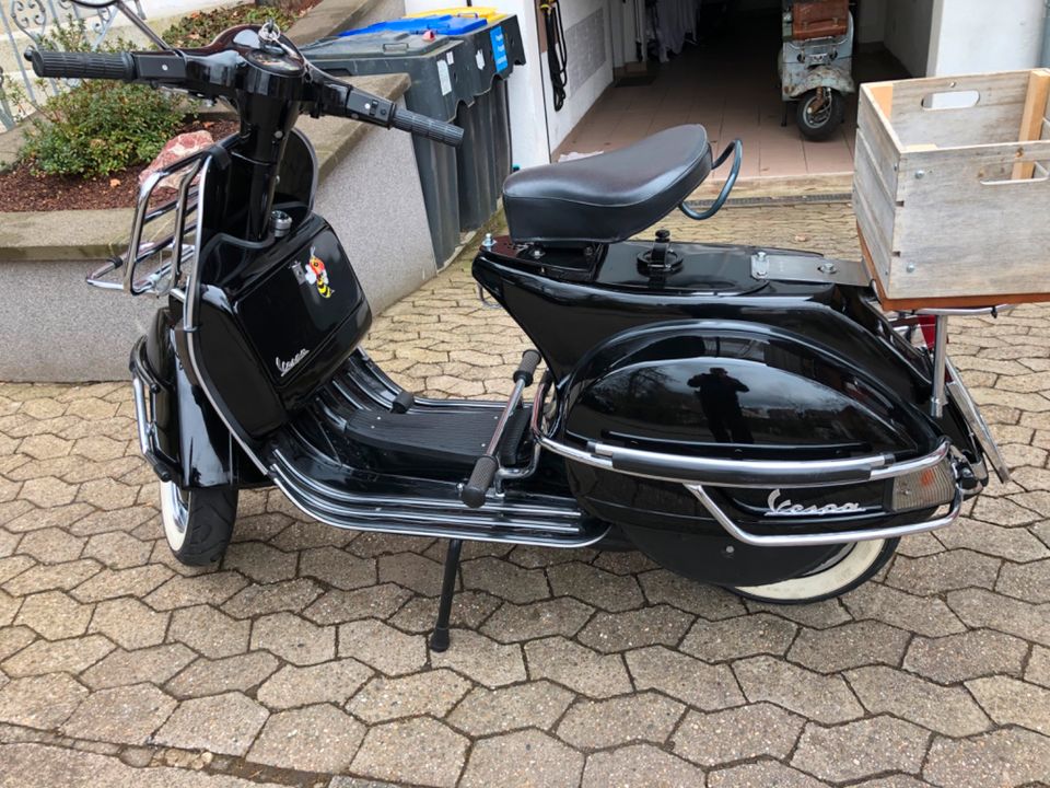 Vespa PX 150 alt ,Oldstyle und top Zustand in Saarbrücken