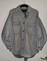 Stradivarius Hemdjacke Übergangsjacke oversize grau Gr. S Bielefeld - Heepen Vorschau