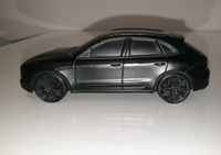 Porsche Macan schwarz Fanartikel, Porschemodell Porschefigur Nordrhein-Westfalen - Augustdorf Vorschau