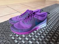 Nike Turnschuhe Sneaker Sportschuhe Gr 39 Nordrhein-Westfalen - Enger Vorschau