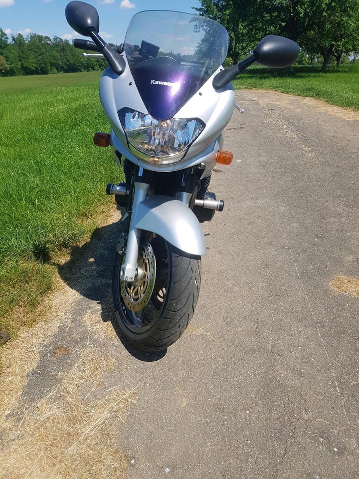 Kawasaki Motorrad in Weissach
