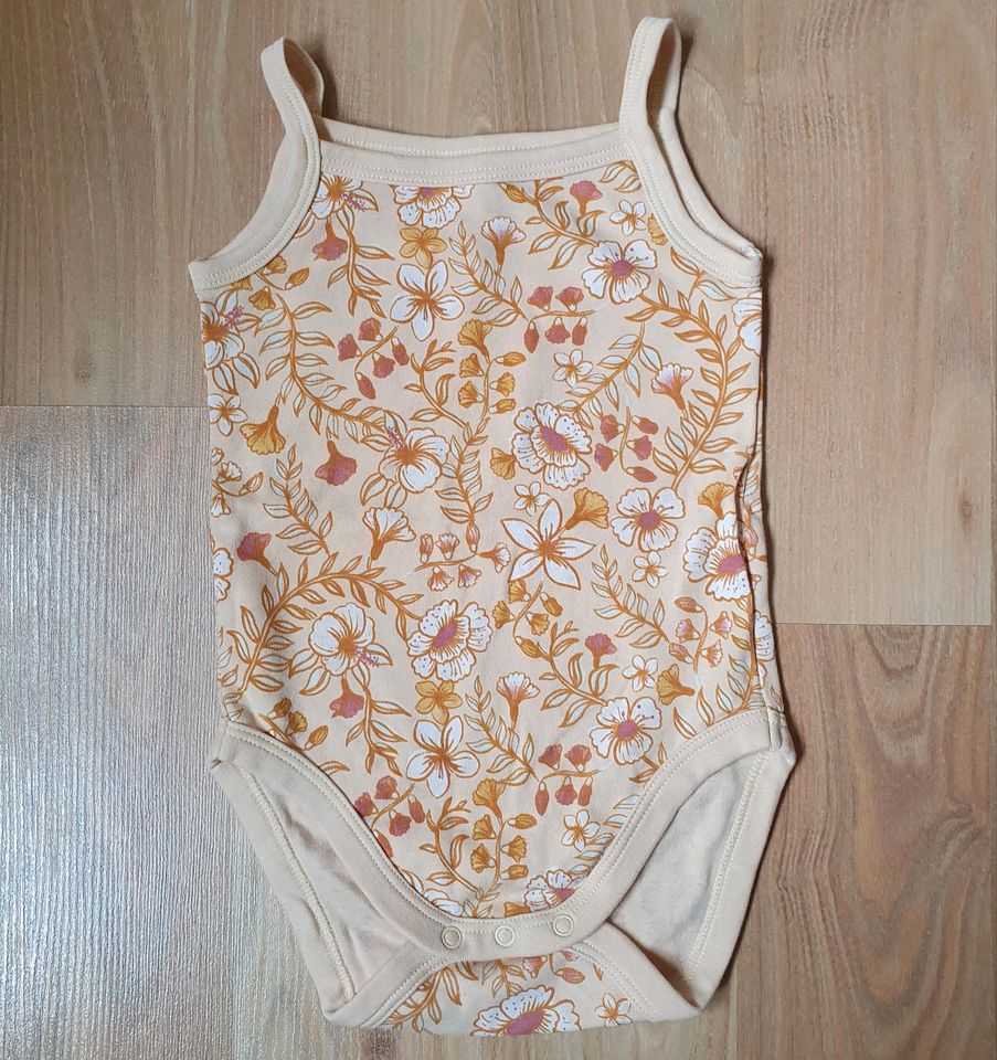 C&A - ärmeloser Body - Floral - Retrostyle - Gr. 80 in Würzburg