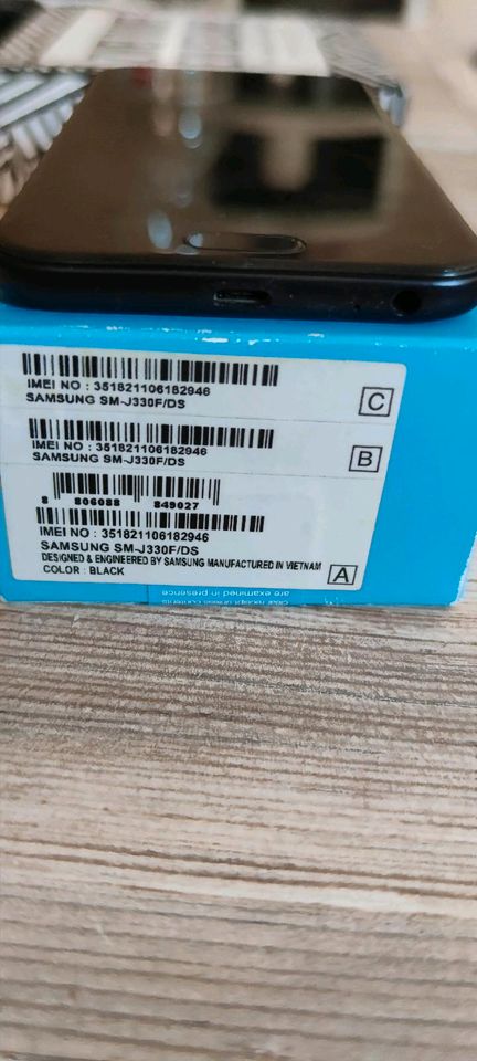 Samsung Galaxy J3 J330F DS Duos  2017 16GB 4G LTE in Petershagen