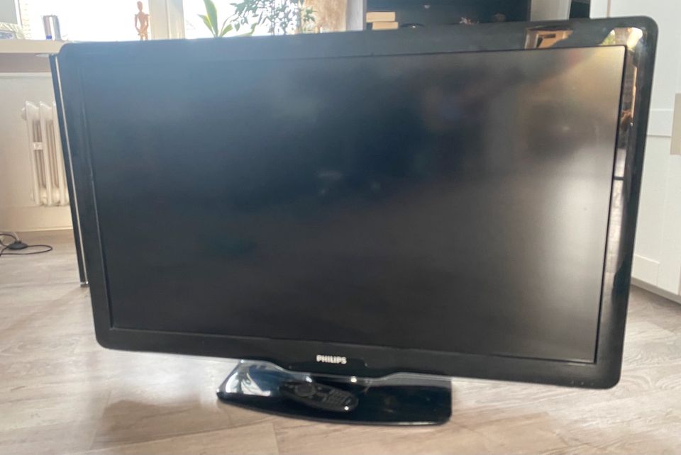 Philips TV    -Reparatur nötig- in Mönchengladbach