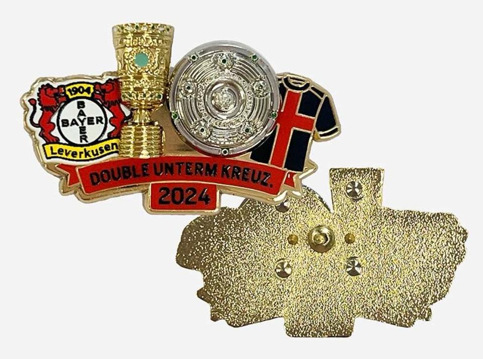 Leverkusen Meistertrikot mit Double-Badge und Box Größe L in Minden
