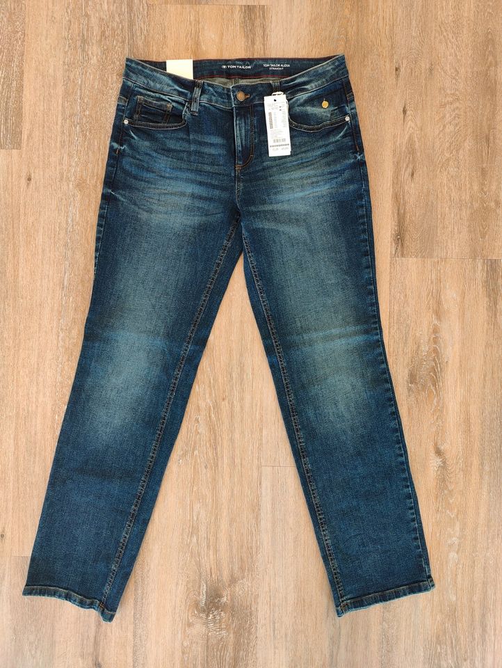 NEU Jeans Tom Tailor Alexa Straight 32/32, mit Etikett in Konz