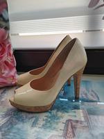 Peter kaiser Lackleder pumps peeptoe 37 Rheinland-Pfalz - Germersheim Vorschau