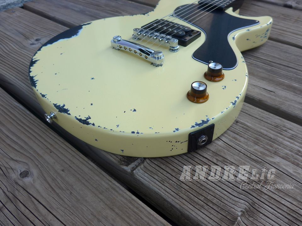 Epiphone (by Gibson) Les Paul Junior - Heavy relic TV yellow in Weigenheim