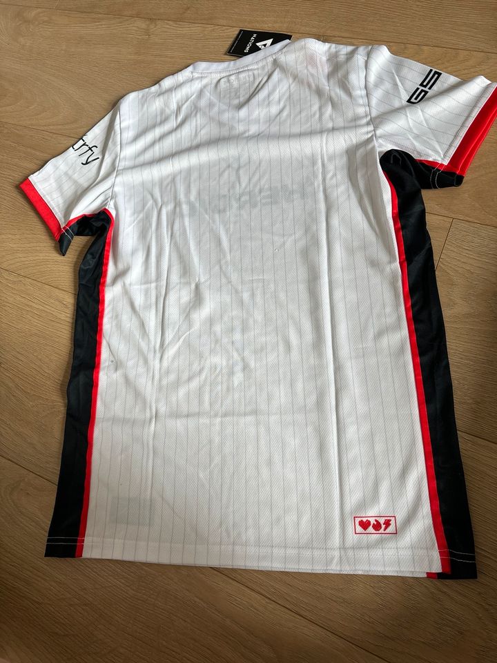 Heroic Pro Jersey 2023 White Tshirt Gr.M ESL 2023 in Köln