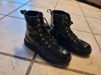 Stiefeletten Größe 36 H&M schwarz glänzend Bayern - Palling Vorschau