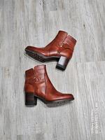Tamaris Stiefeletten gr. 41 Neuwertig Np. 89,95 Euro Niedersachsen - Ostrhauderfehn Vorschau