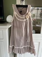 Sommerkleid Kleid Vero Moda 34 xs Taupe Shabby chic Blüte Brandenburg - Lübben Vorschau