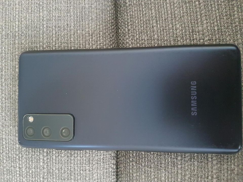 Samsung Galaxy S20 FE in Witten