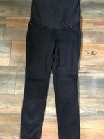 Schwarze Umstandsjeans S—raffiniert an den Knien..Porto 2;55 Euro Niedersachsen - Wangerland Vorschau