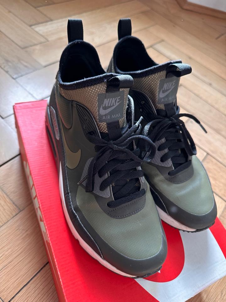 Nike Air Max 90 Ultra Mid Winter GroBe 42 8 in Munchen Bogenhausen kleinanzeigen