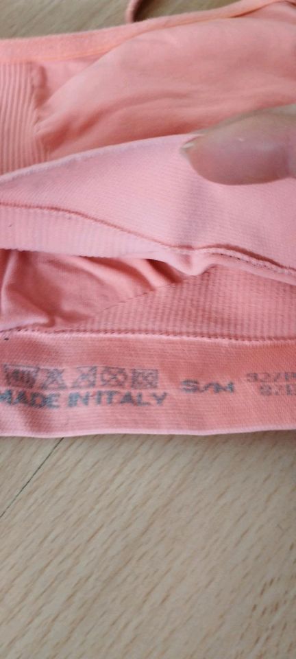 Damen Mädchen Sport BH 3 Stück Gr. S/ M schwarz rosa orange in Weiden (Oberpfalz)