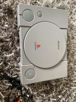 PlayStation 1 PS1 mit Kabel Köln - Köln Buchheim Vorschau